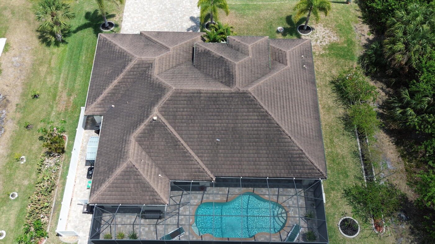 Roof Cleaning Port Charlotte FL